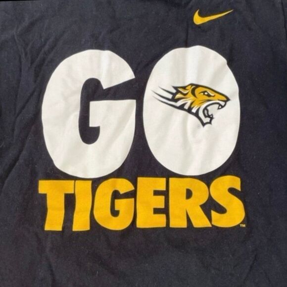 Nike Towson Tiger Loose Fit Graphic Tee Black White Yellow TSU MD State Universi - Picture 3 of 4